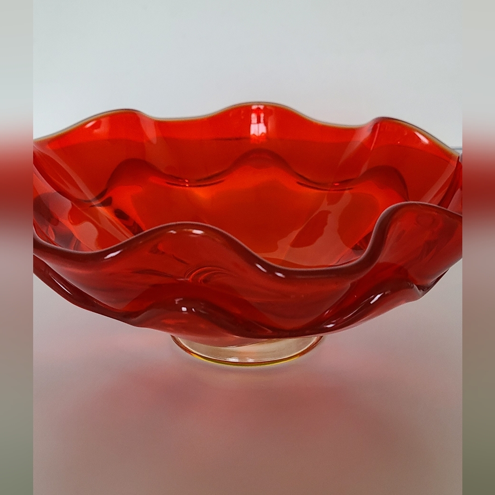 Viking Art Glass Epic Double Crimped Ruffle 8" Footed Bowl Persimmon MCM